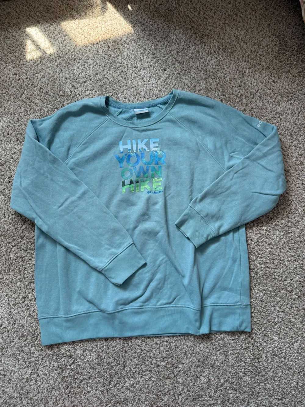 COLUMBIA Crewneck